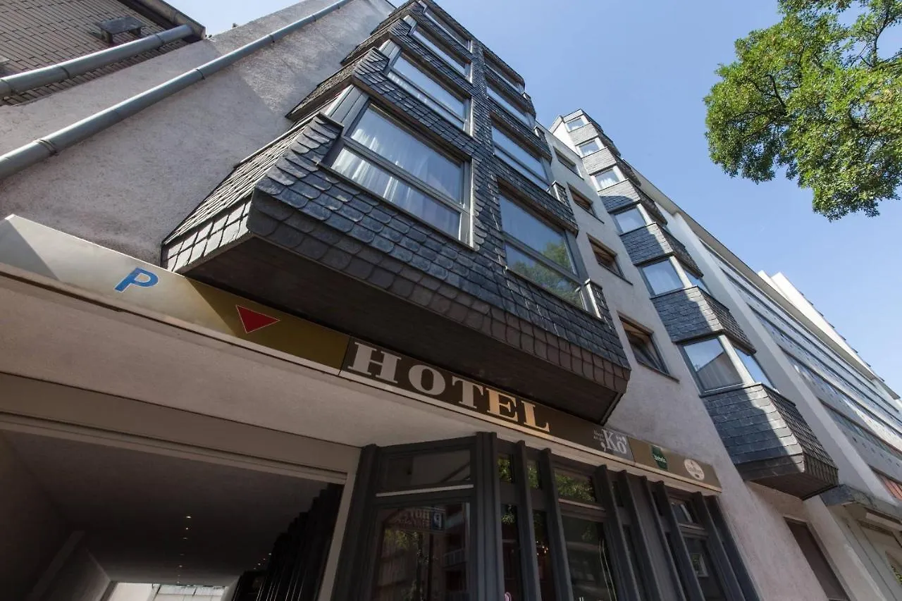Apartments An Der Koe Dusseldorf Germany